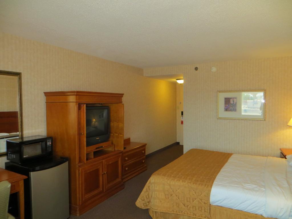 Gateway Hotel Dallas Park Central Pokój zdjęcie